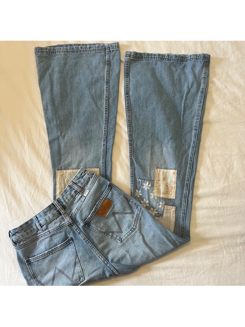Billabong x Wrangler patchwork bell bottom jeans - Picture 8 of 10